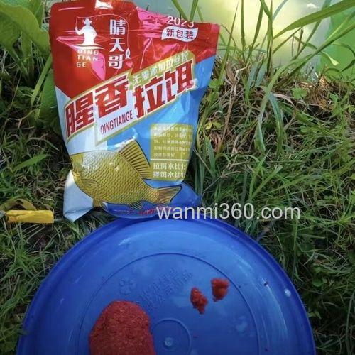 搓饵钓鲫鱼饵一般搓多大？