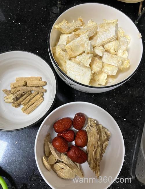 冷冻的榴莲壳能煲汤吗?