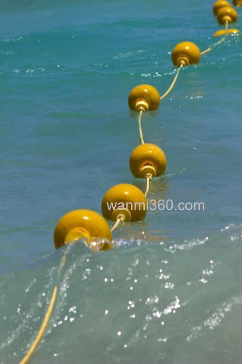 在水流大的地方用什么浮标钓鱼