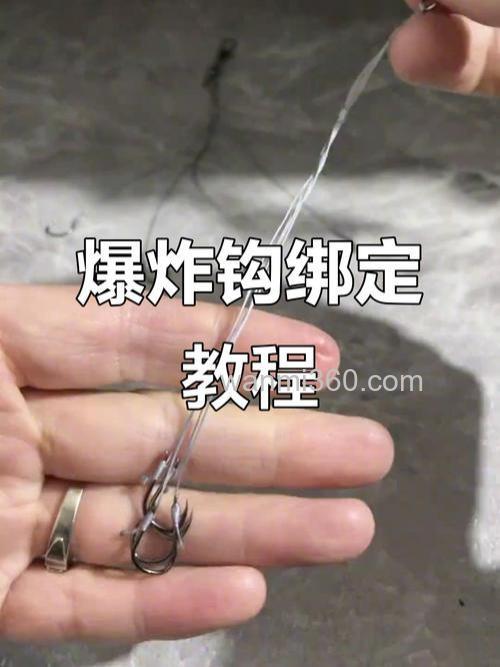 海竿爆炸钩饵料如何调制能有粘性？
