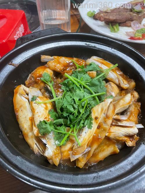 榴莲壳煲鱼头可以吗?