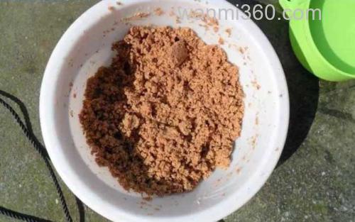 鲫鱼饵料_3