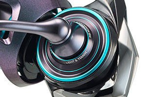 骨头硬了些!2023 DAIWA EMERALDAS RX 木虾鱿鱼纺车轮_2